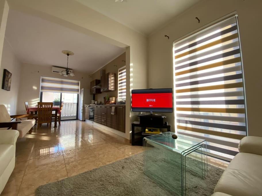 May Flower: Modern Flat Close To Airport/Bus Stops Tarxien Εξωτερικό φωτογραφία