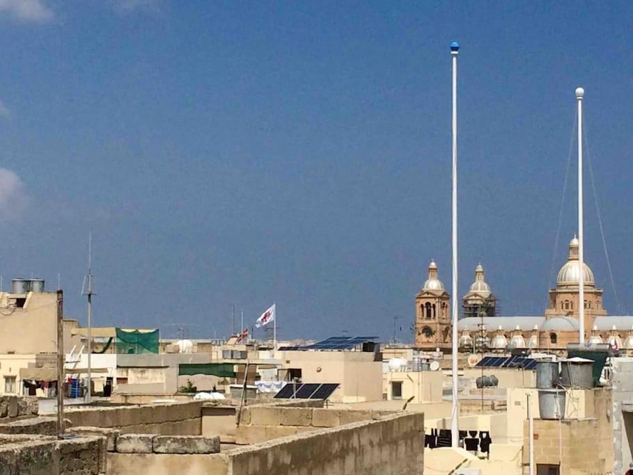 May Flower: Modern Flat Close To Airport/Bus Stops Tarxien Εξωτερικό φωτογραφία