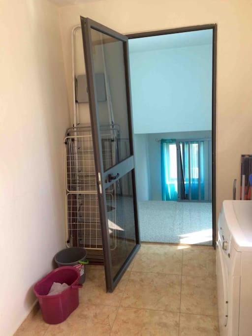 May Flower: Modern Flat Close To Airport/Bus Stops Tarxien Εξωτερικό φωτογραφία